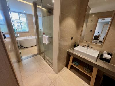 China 2023 Apr 53 52872813578 O