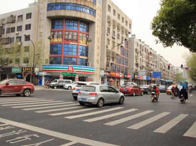 Img 9781 26047358514 O