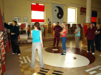 P70424608 52731845183 O