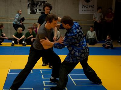 Tai Chi Foorum 2009 9361108795 O