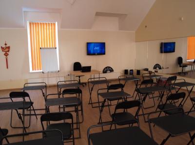 Studio 0002 14862985721 O