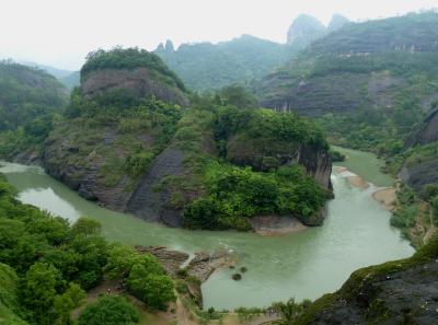 P1090484 50191431777 O