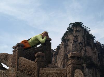 P4066332 16381650680 O