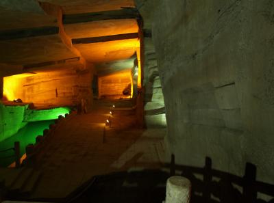 P4076536 16568005502 O