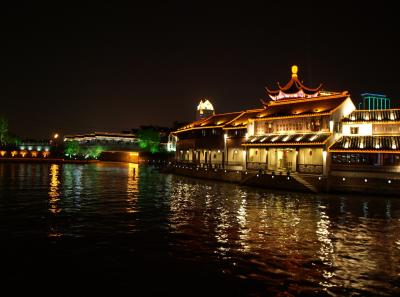 P4116953 16568019142 O